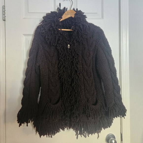 Knitted sweater - Picture 1 of 4